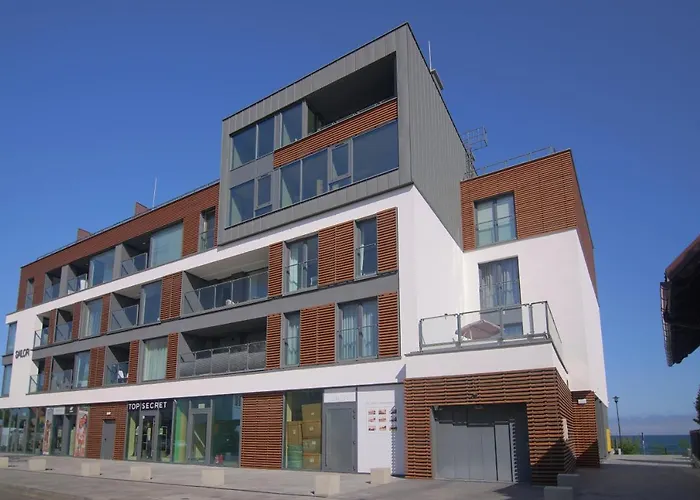 Sailor Residence